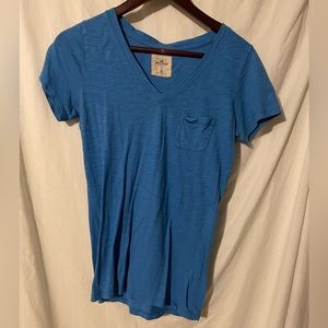 HOLLISTER VNECK T SIZE XSMALL